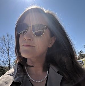 Meet your Posher, Catherine